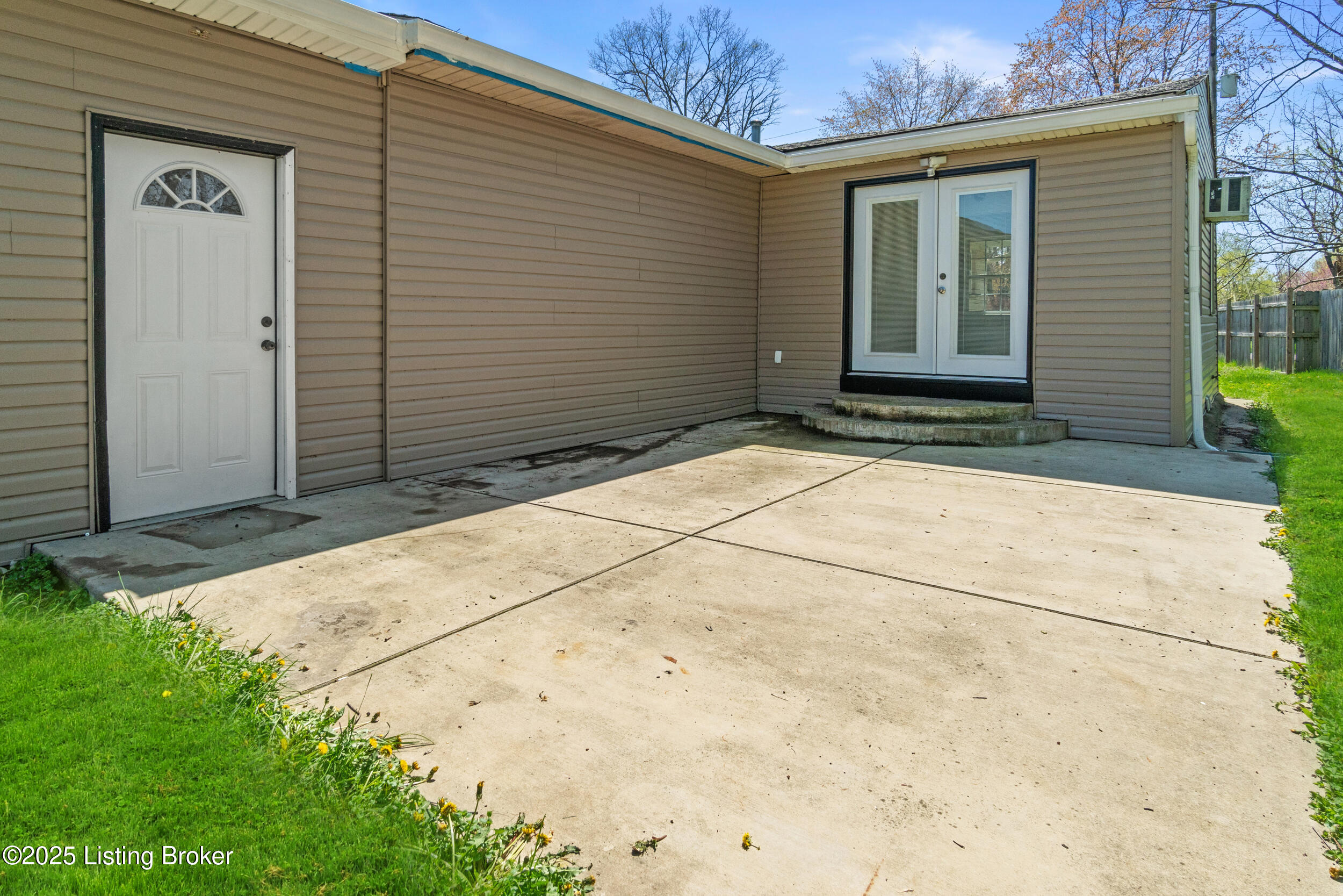 8006 Bramble Ln, Louisville, Kentucky image 43