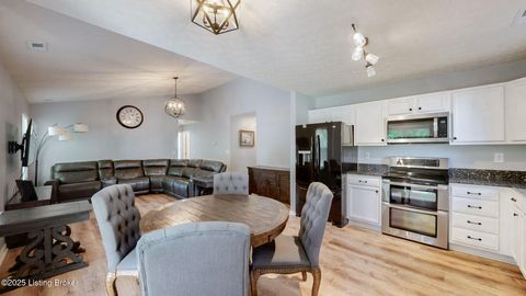 Photo of 4905 Middlesex Dr, Louisville, KY 40245 (MLS # 1702458)