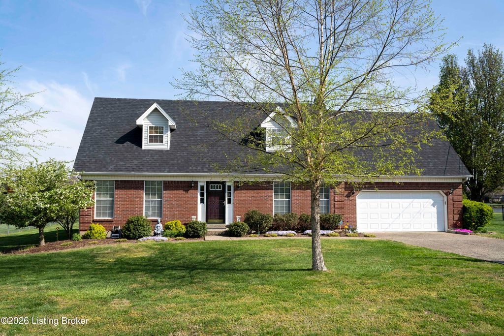 Photo of 156 Kamp Dr, Mt Washington, KY 40047 (MLS # 1713259)
