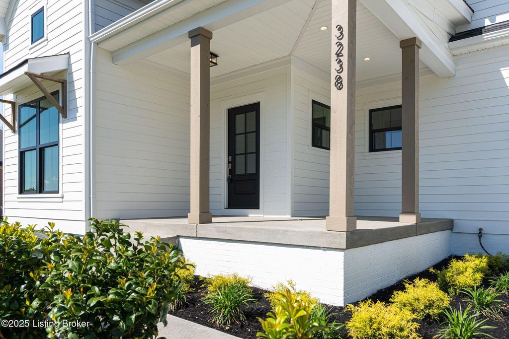 Photo of 3238 Catalpa Farms Dr, Fisherville, KY 40023 (MLS # 1704872)