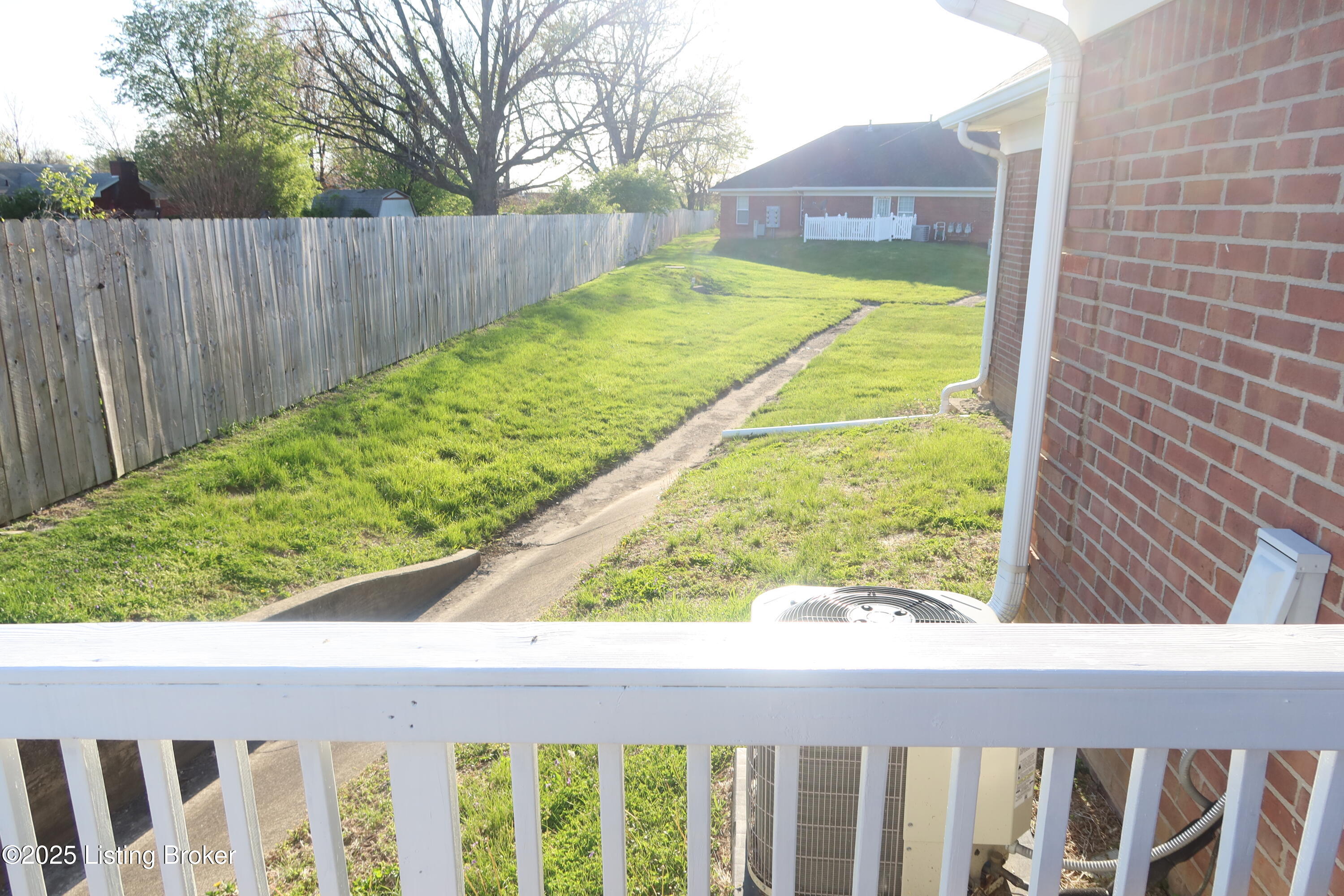 8414 Elsie Ct, Louisville, Kentucky image 7