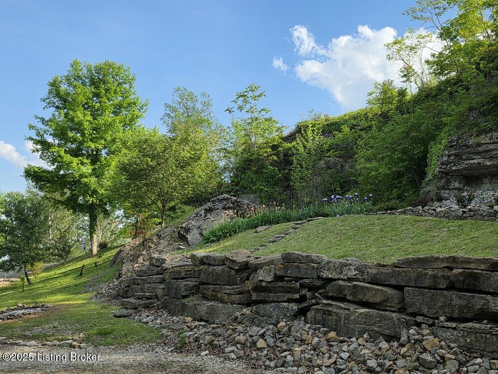 260 Patriots Path Ln, Falls Of Rough, Kentucky image 6