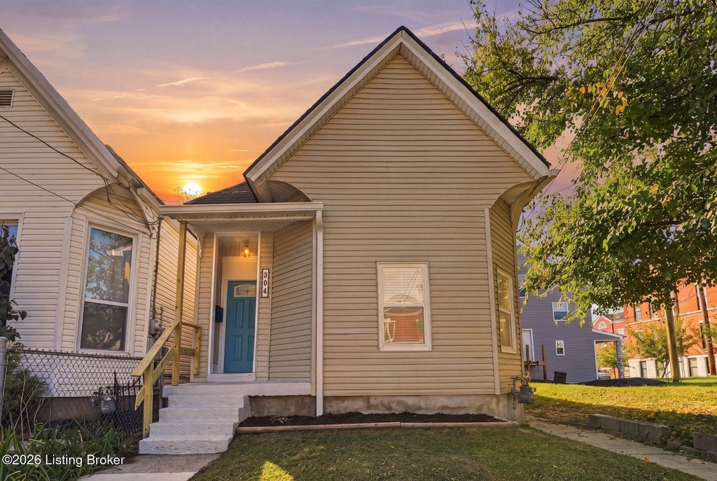 Photo of 304 E Kentucky St, Louisville, KY 40203 (MLS # 1732535)