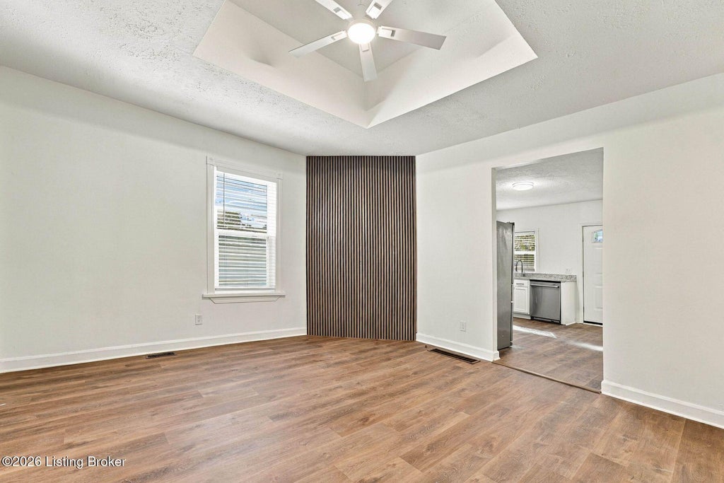 Photo of 304 E Kentucky St, Louisville, KY 40203 (MLS # 1732535)