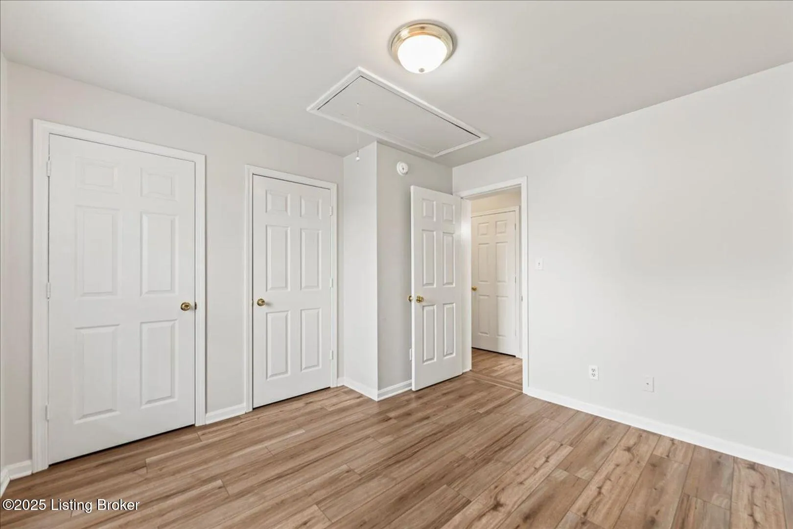 Shepherdsville, Kentucky 40165, United States, 3 Bedrooms Bedrooms, ,2 BathroomsBathrooms,Residential,Active,186270