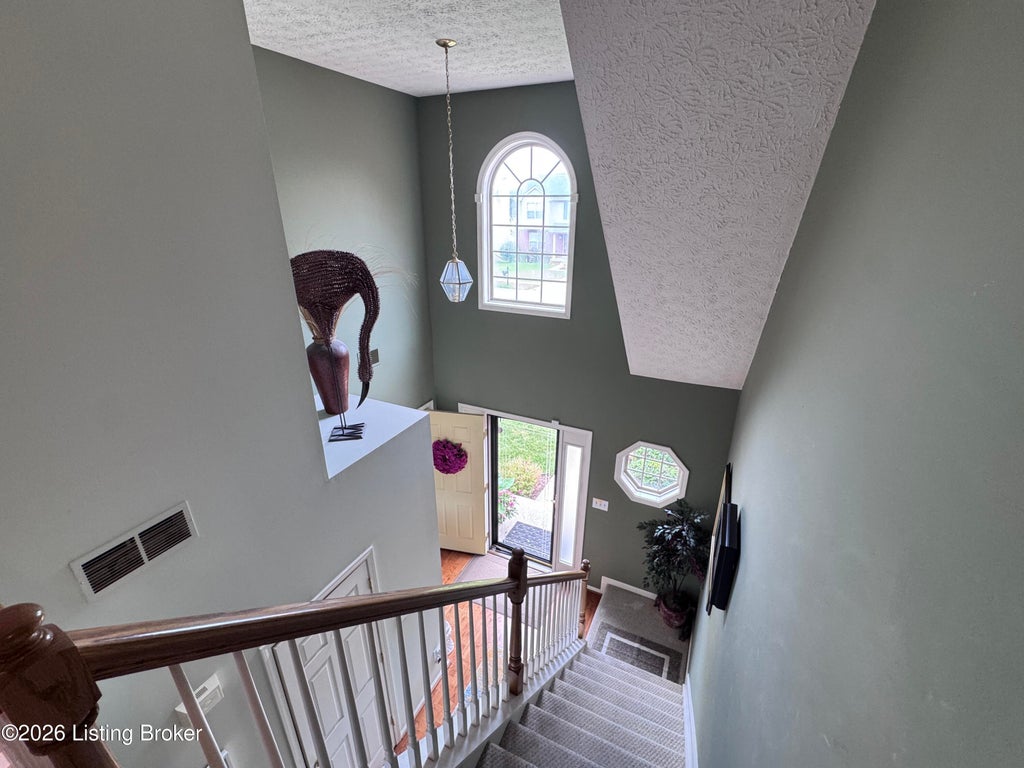 Photo of 5100 Middlesex Dr, Louisville, KY 40245 (MLS # 1723763)