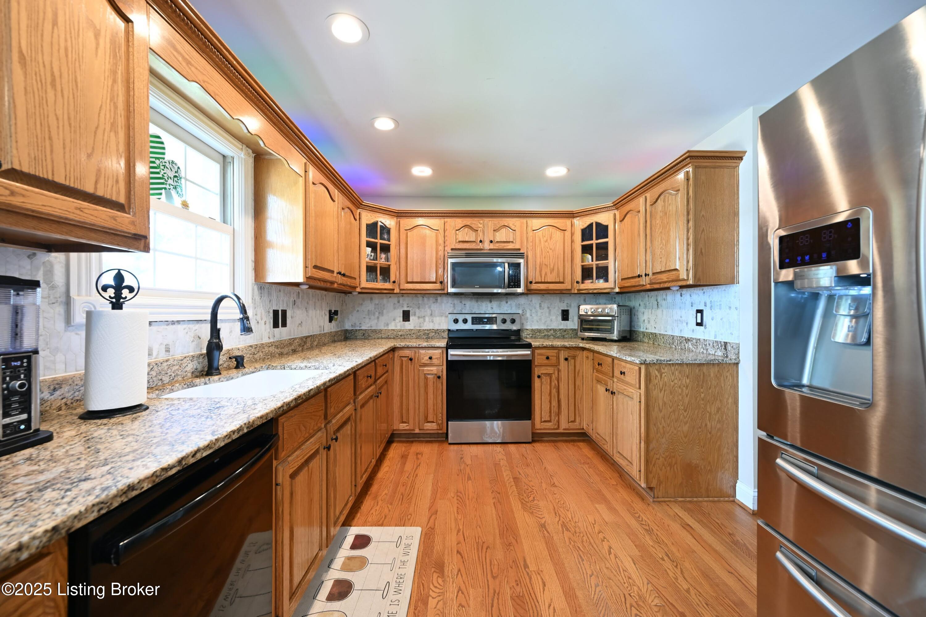 204 Bayberry Ct, Mt Washington, Pennsylvania image 11
