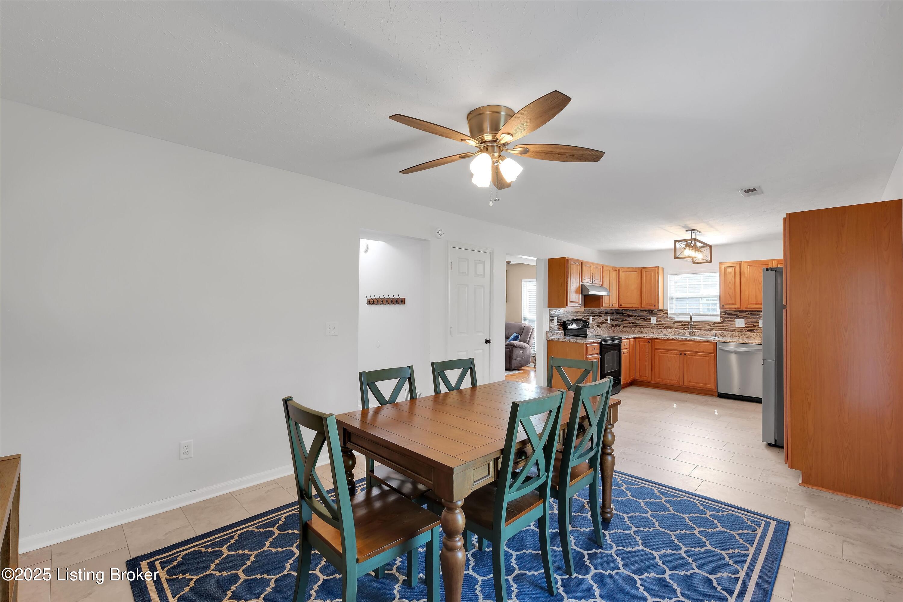 204 Greenleaf Dr, Elizabethtown, Pennsylvania image 28