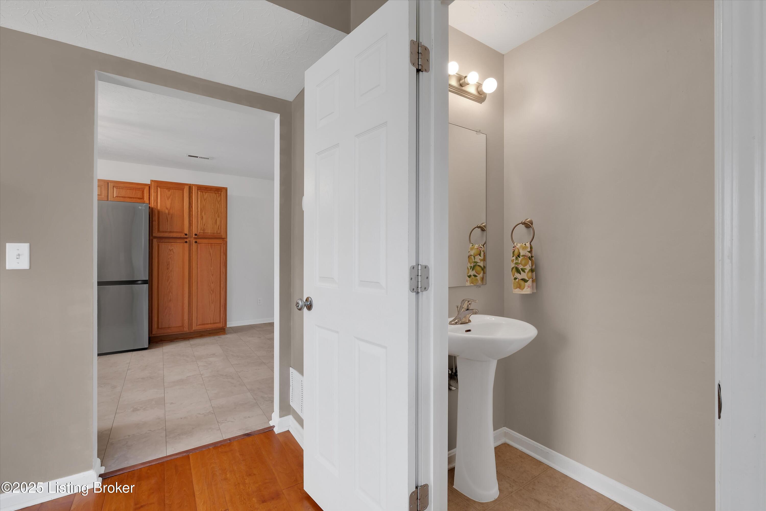 204 Greenleaf Dr, Elizabethtown, Pennsylvania image 16