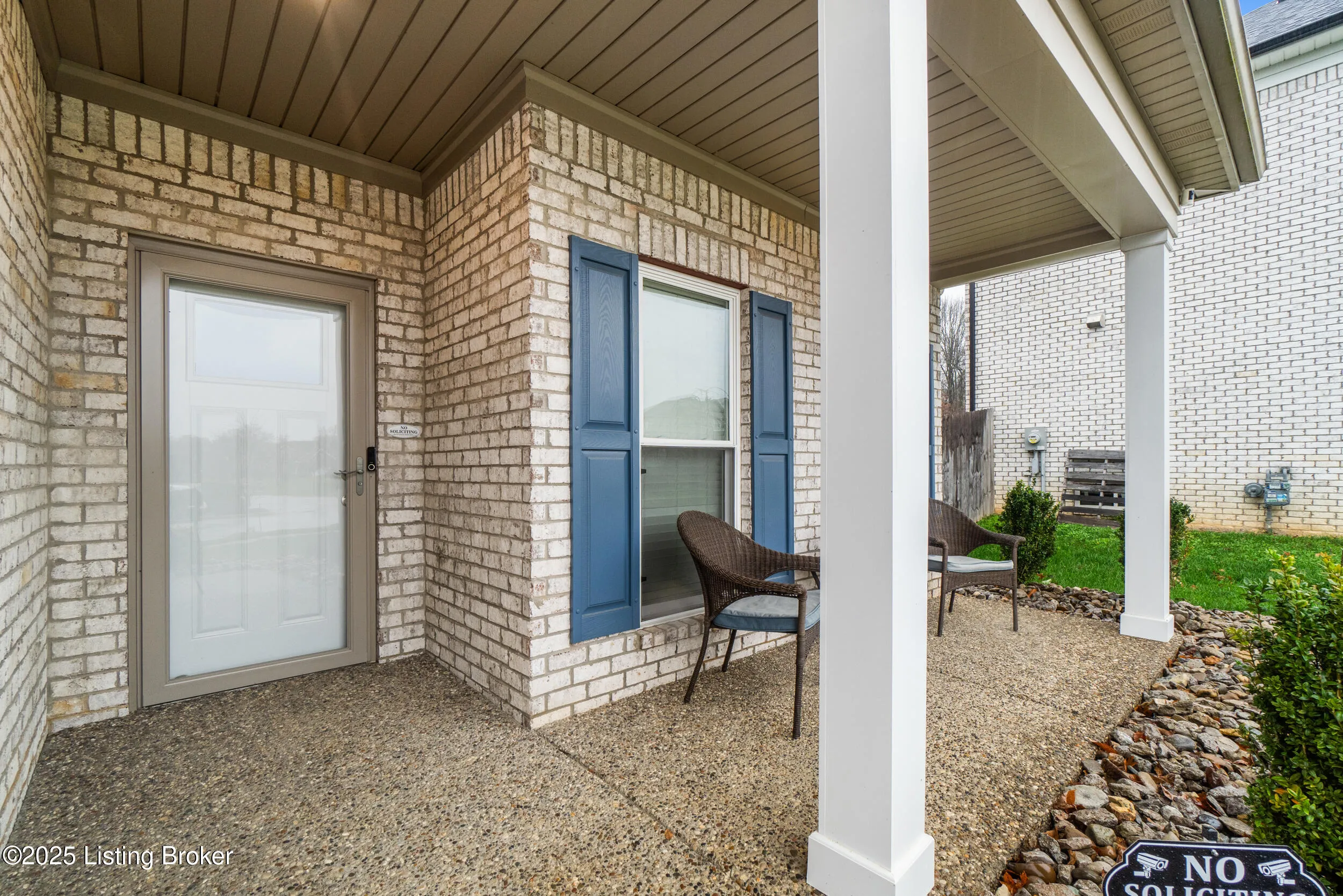 Louisville, Kentucky 40272, United States, 3 Bedrooms Bedrooms, ,2 BathroomsBathrooms,Residential,Active,248887