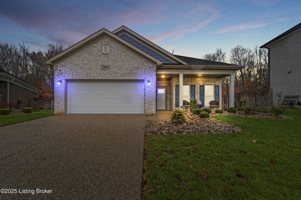 Photo of 12613 Orell Station Pl, Louisville, KY 40272 (MLS # 1704289)