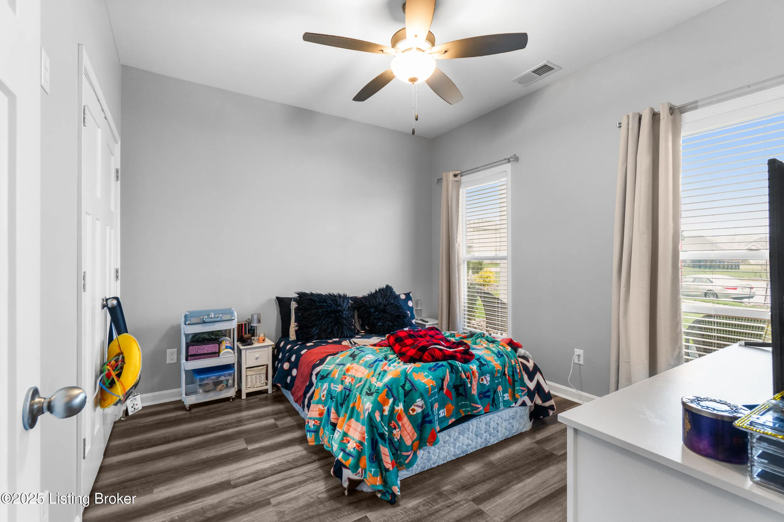 Louisville, Kentucky 40272, United States, 3 Bedrooms Bedrooms, ,2 BathroomsBathrooms,Residential,Active,248887