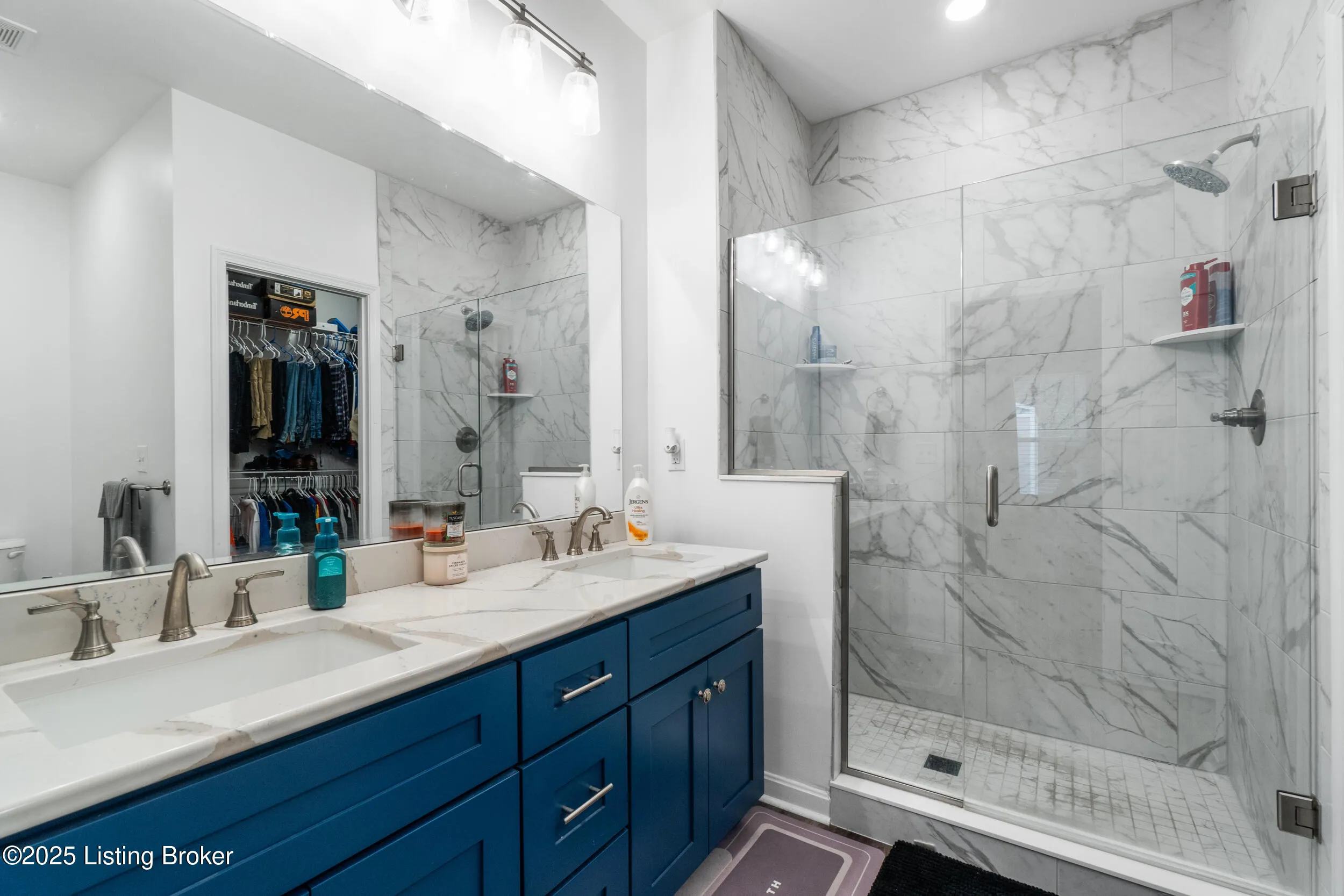 Louisville, Kentucky 40272, United States, 3 Bedrooms Bedrooms, ,2 BathroomsBathrooms,Residential,Active,248887