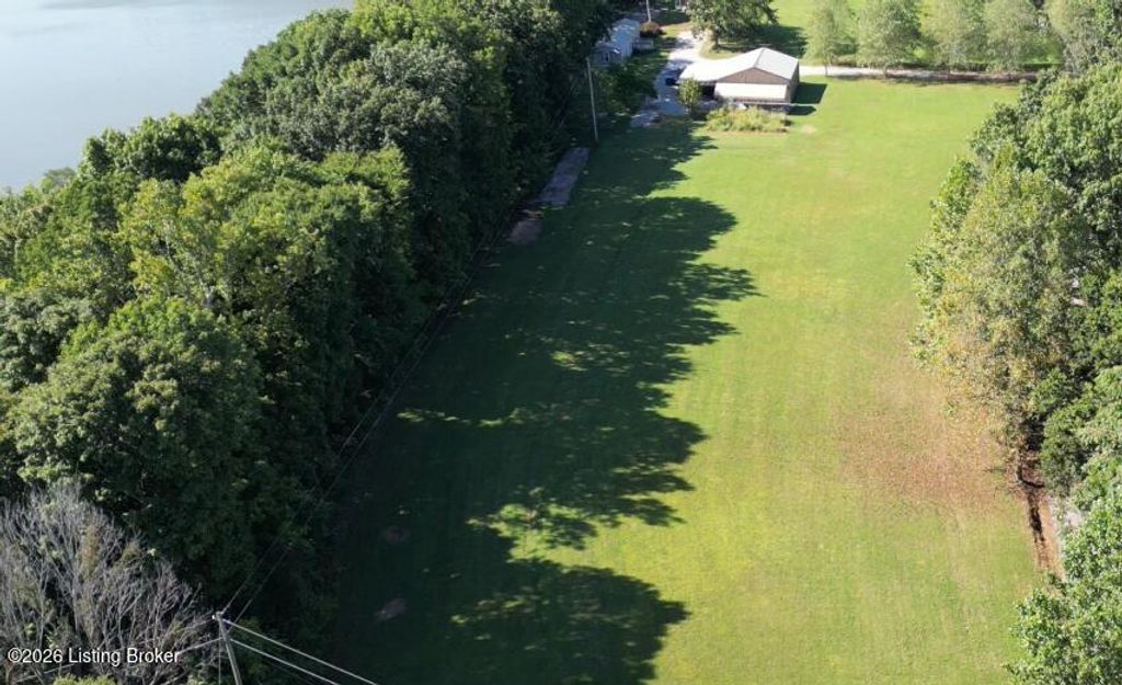 Photo of 1300 Thomason Cemetery Rd, Leitchfield, KY 42754 (MLS # 1710639)