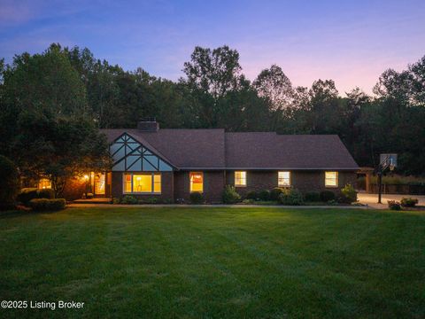 Photo of 7111 Branden Dr, Georgetown, IN 47122 (MLS # 1700074)
