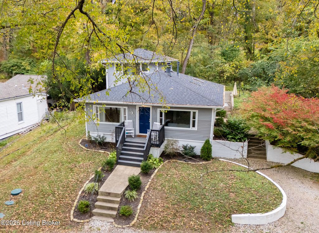 Photo of 6405 River Rd, Prospect, KY 40059 (MLS # 1713264)