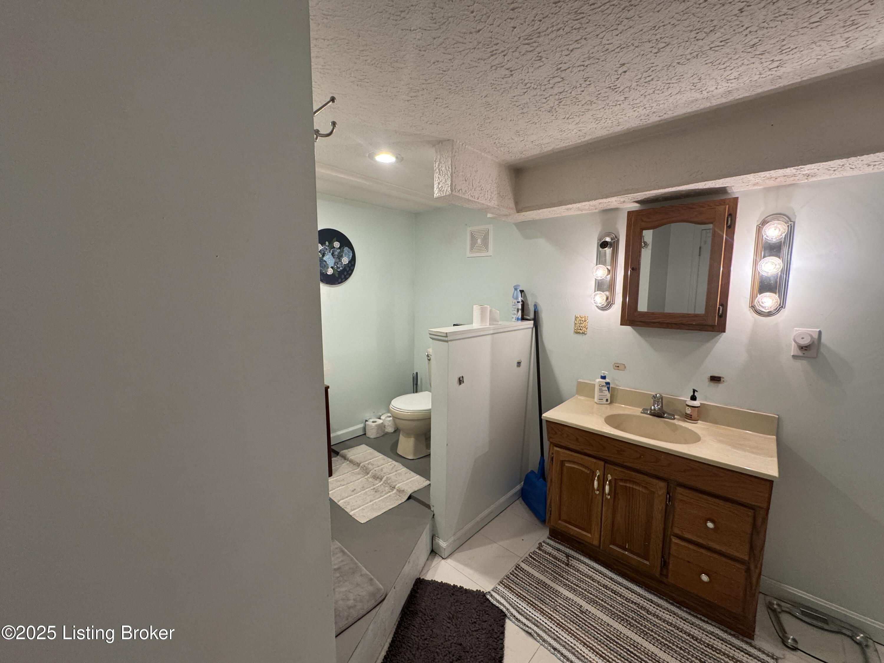 7724 Kim Dr, Louisville, Pennsylvania image 22