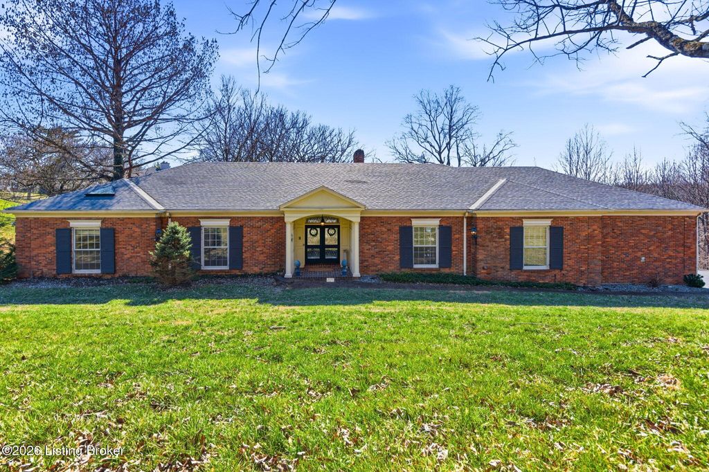 Photo of 2778 Maple Rd, Louisville, KY 40205 (MLS # 1710270)