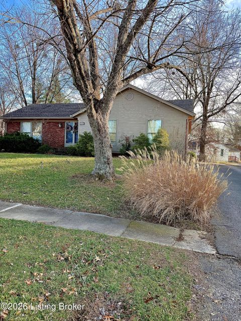 Photo of 11710 Robindale Rd, Louisville, KY 40243 (MLS # 1706487)
