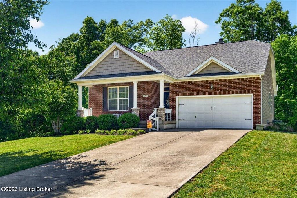 Photo of 2204 Cherry Creek Rd, La Grange, KY 40031 (MLS # 1716816)