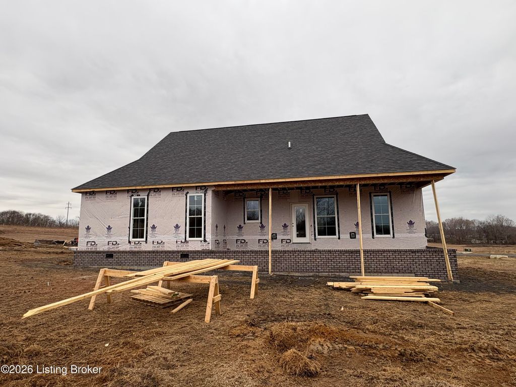 Photo of 244 Sweet Grass Ct, Hodgenville, KY 42748 (MLS # 1708422)