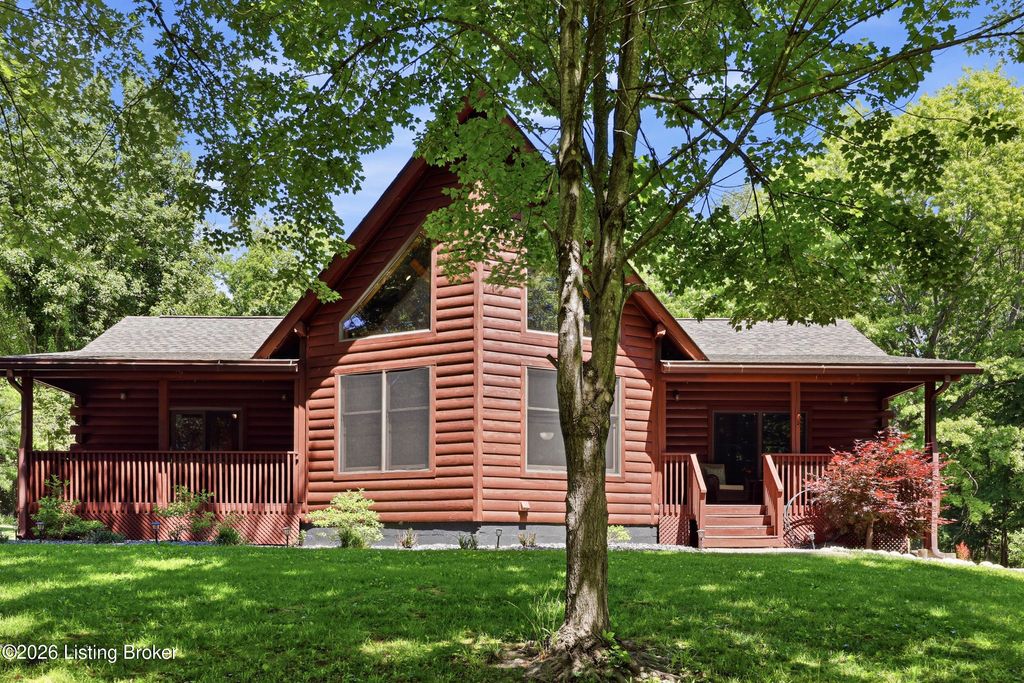 Photo of 3213 Brashears Creek Rd, Taylorsville, KY 40071 (MLS # 1717218)
