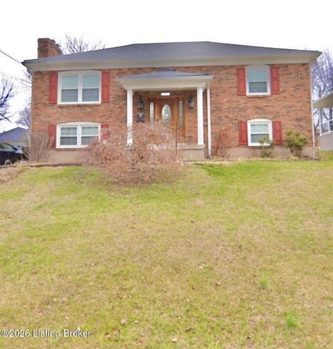 Photo of 6913 Norlynn Dr, Louisville, KY 40228 (MLS # 1707932)