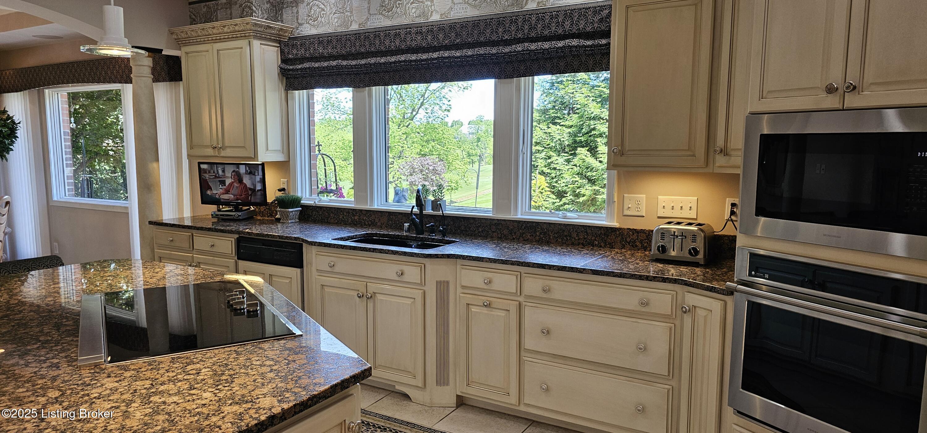 6714 John Hancock Pl, Louisville, Pennsylvania image 27