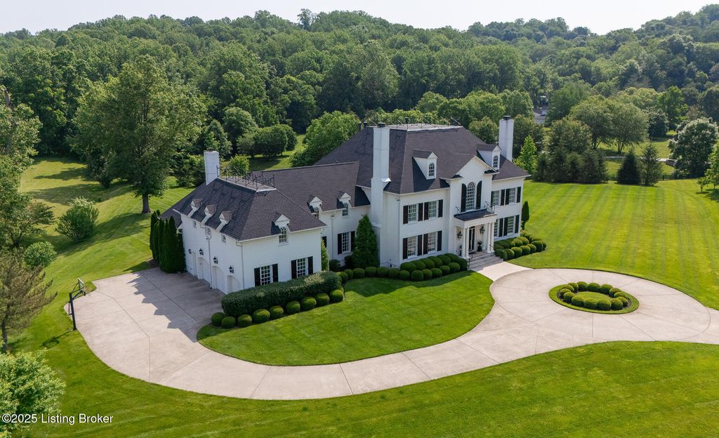 Photo of 13905 River Glen Ln, Prospect, KY 40059 (MLS # 1690500)