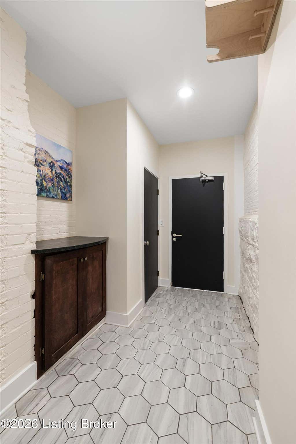Photo of 2525 George Rogers Clark Pl #T09, Louisville, KY 40206 (MLS # 1722200)