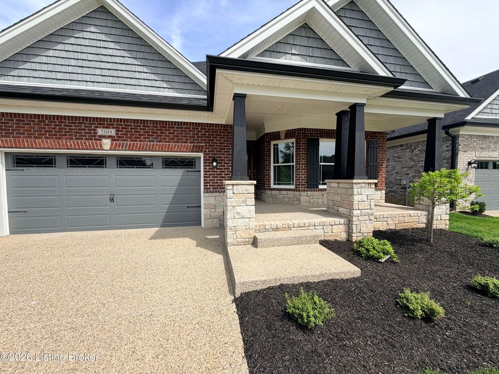 Photo of 7509 Pavilion Park Rd, Louisville, KY 40214 (MLS # 1719076)