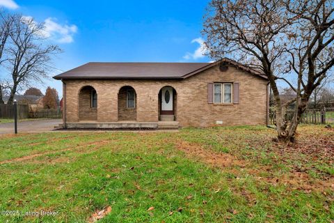 Photo of 126 Scenic Dr, Bardstown, KY 40004 (MLS # 1704069)