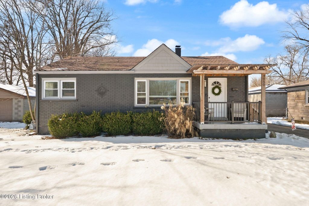 Photo of 4050 Addison Ln, Louisville, KY 40216 (MLS # 1708786)