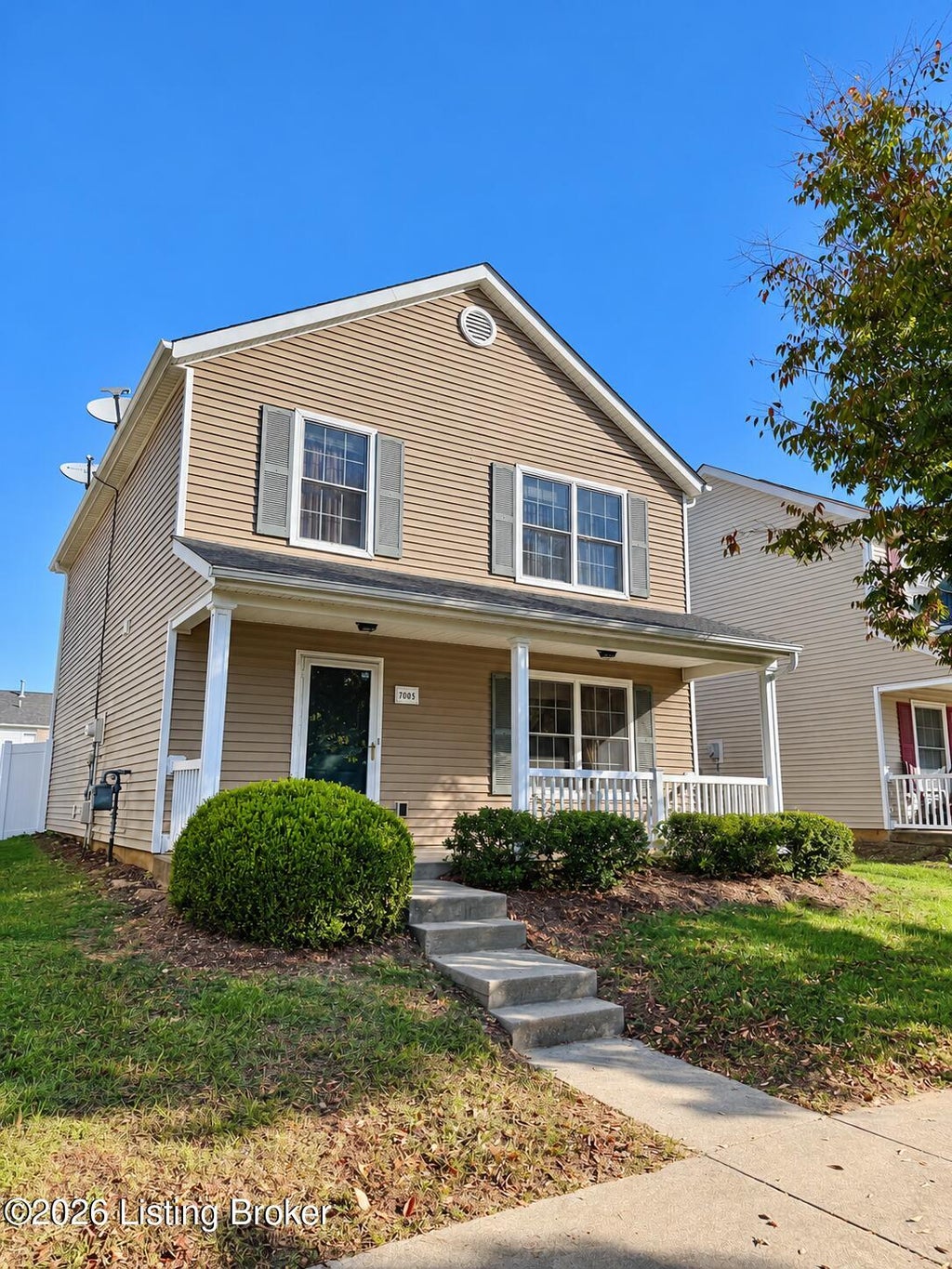 Photo of 7005 Osprey Ridge Dr, Louisville, KY 40228 (MLS # 1732831)