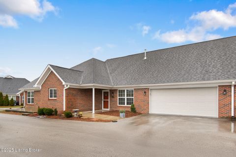 Photo of 505 Eagle Pointe Dr, Louisville, KY 40214 (MLS # 1705471)
