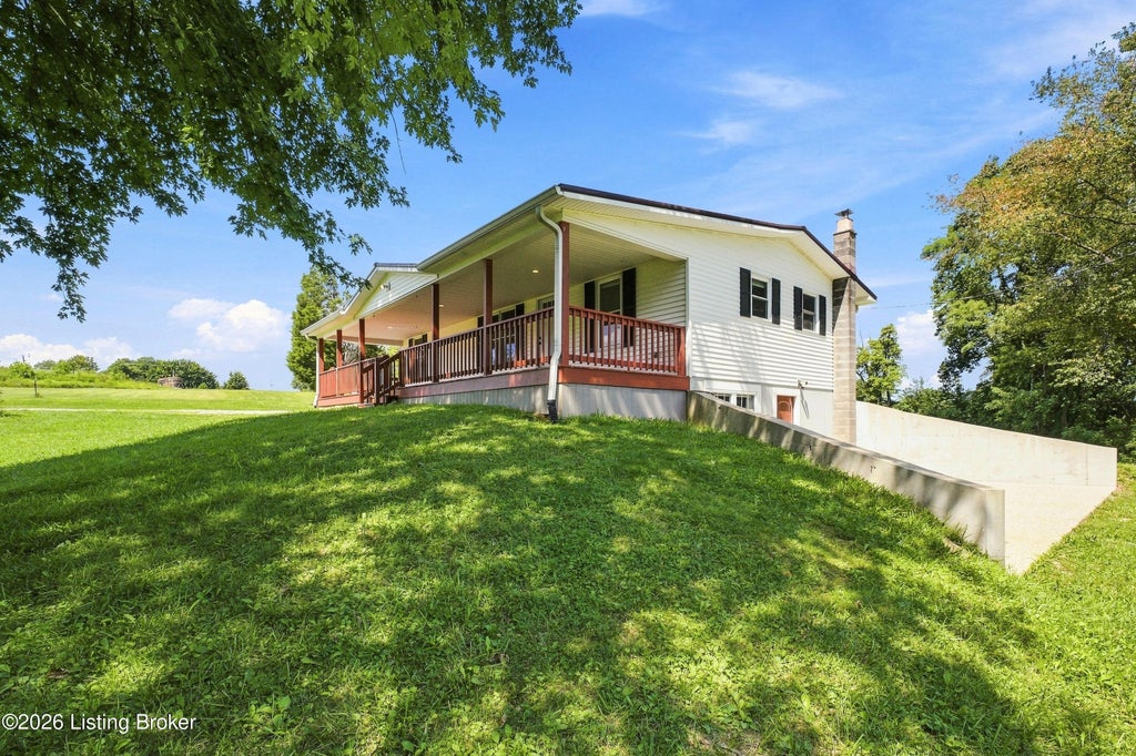 Photo of 90 Raker Rd, Milton, KY 40045 (MLS # 1727989)
