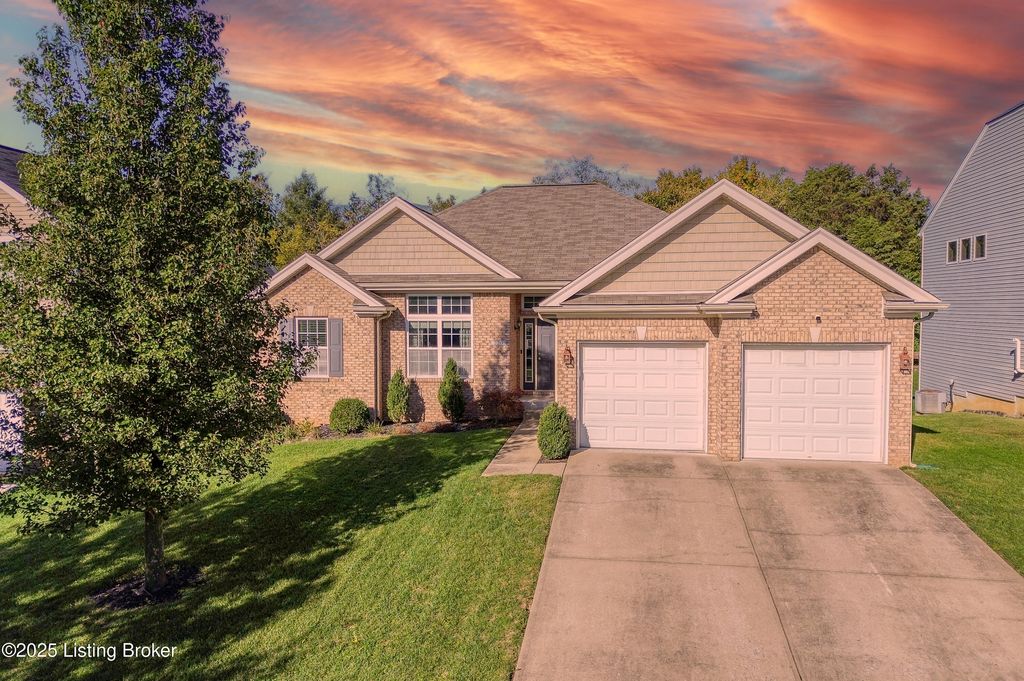 Photo of 220 Rockcrest Way, Louisville, KY 40245 (MLS # 1700680)