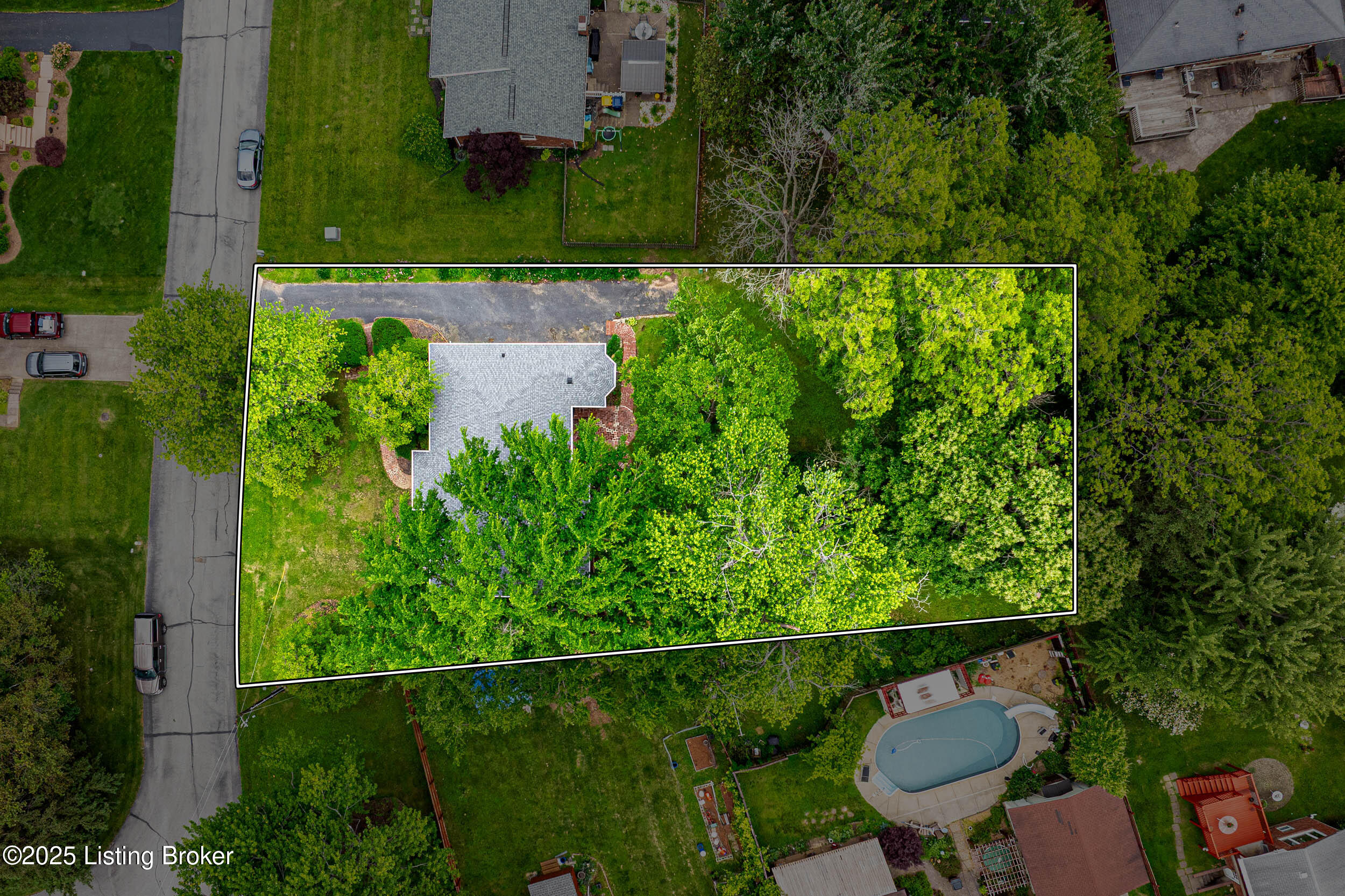 3507 Gonewind Dr, Louisville, Pennsylvania image 11