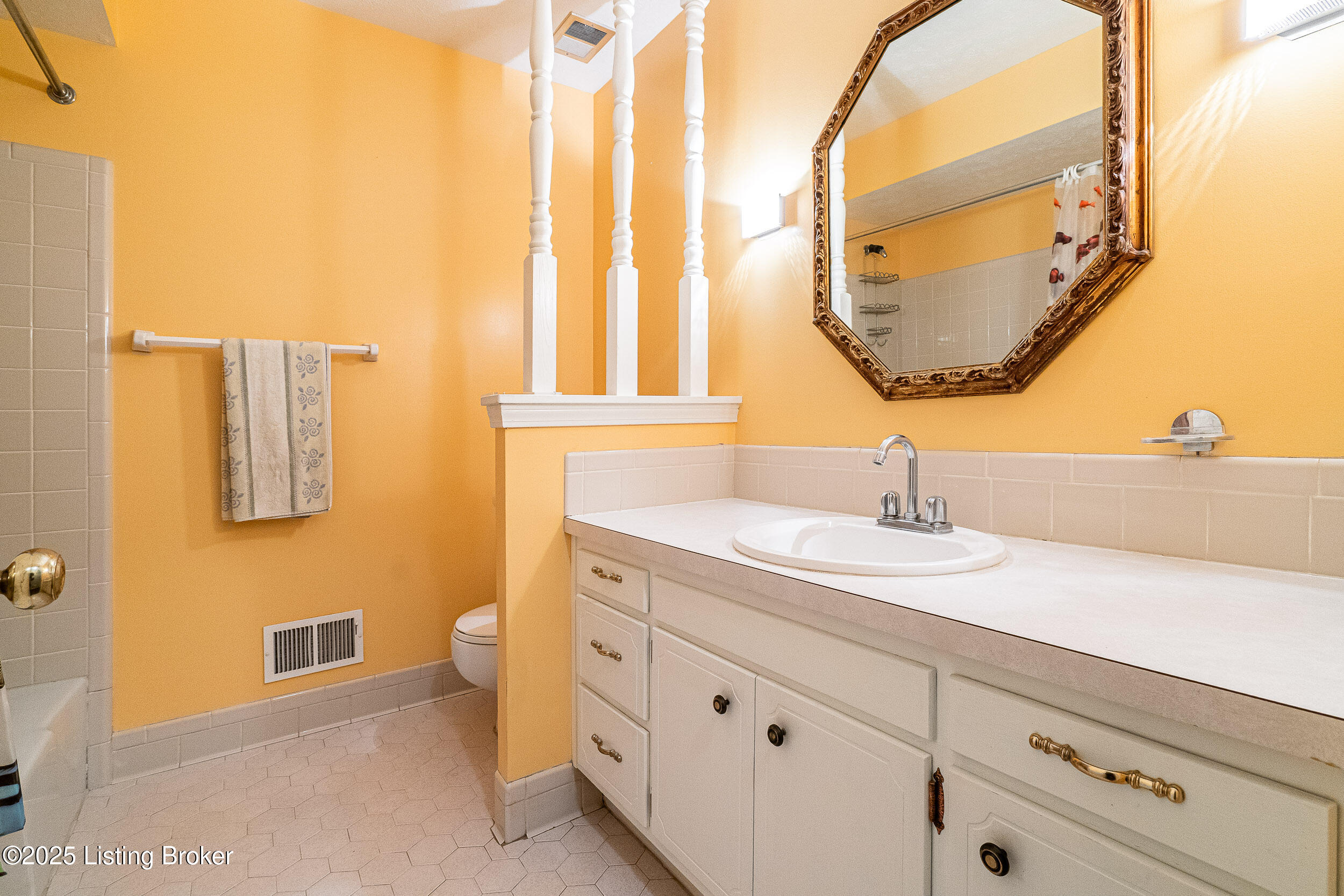 3507 Gonewind Dr, Louisville, Pennsylvania image 34