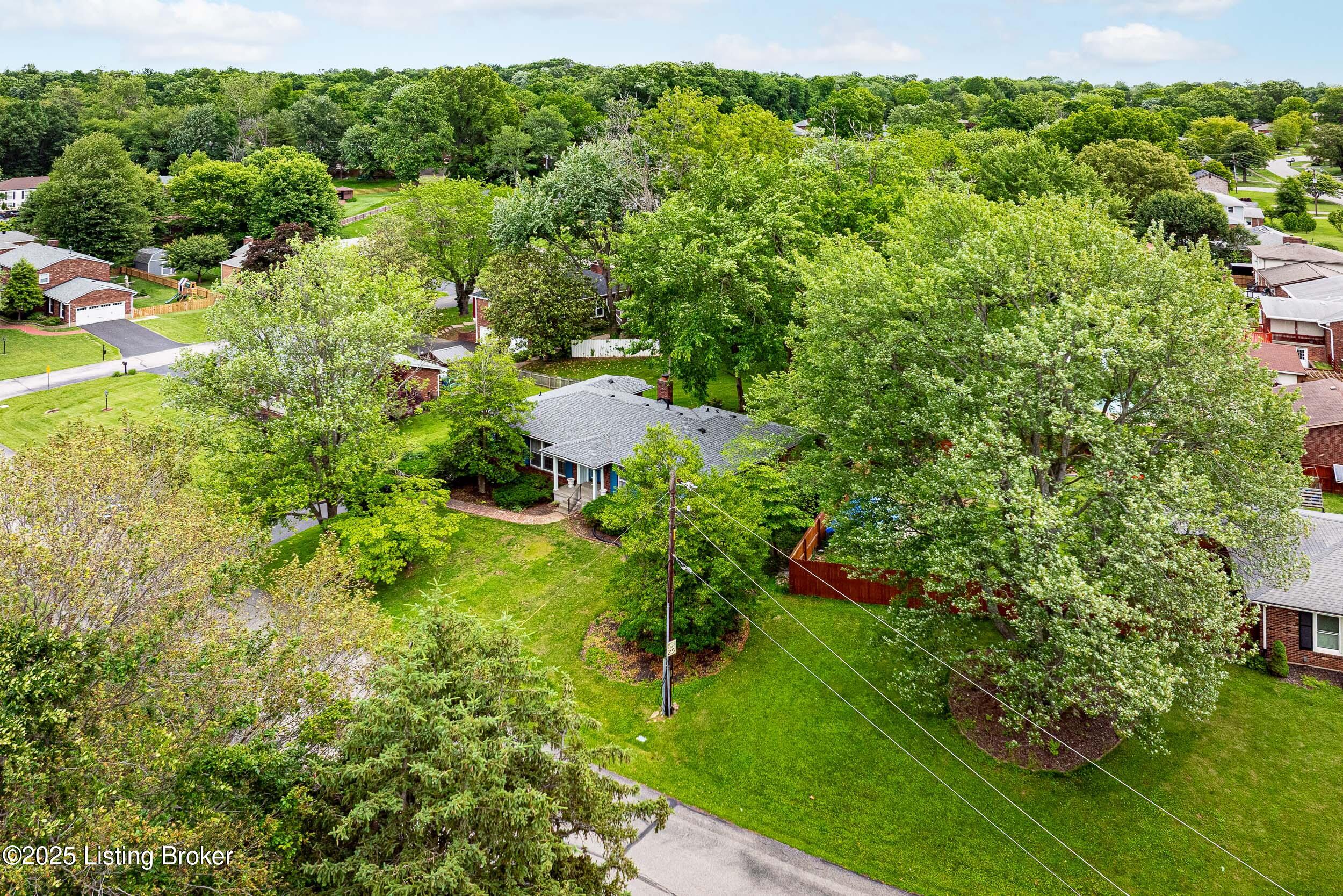 3507 Gonewind Dr, Louisville, Pennsylvania image 10
