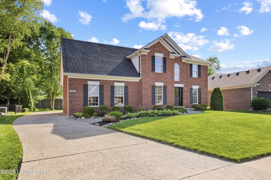 Photo of 4316 Juniper Forest Pl, Louisville, KY 40245 (MLS # 1717379)