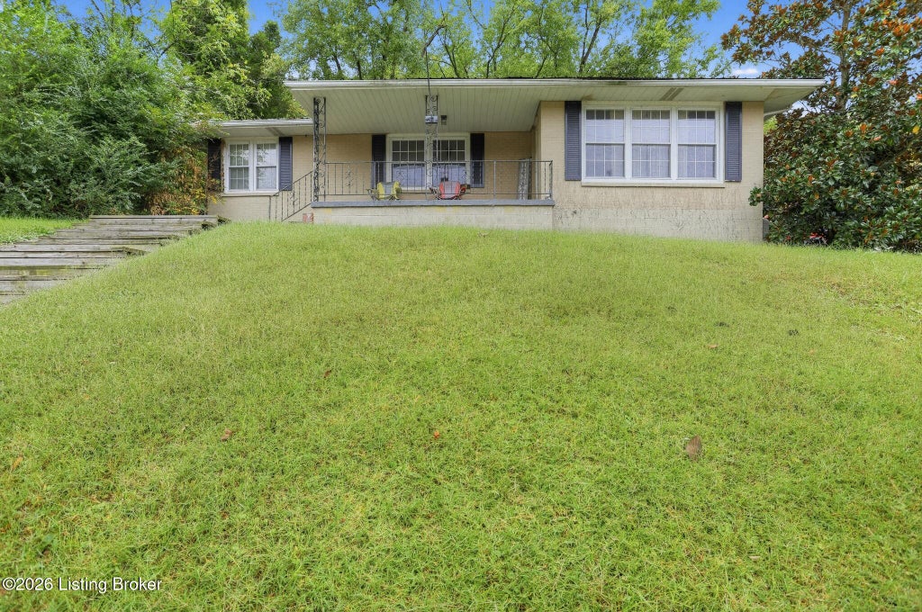 Photo of 149 S Main St, Brownsville, KY 42210 (MLS # 1732381)