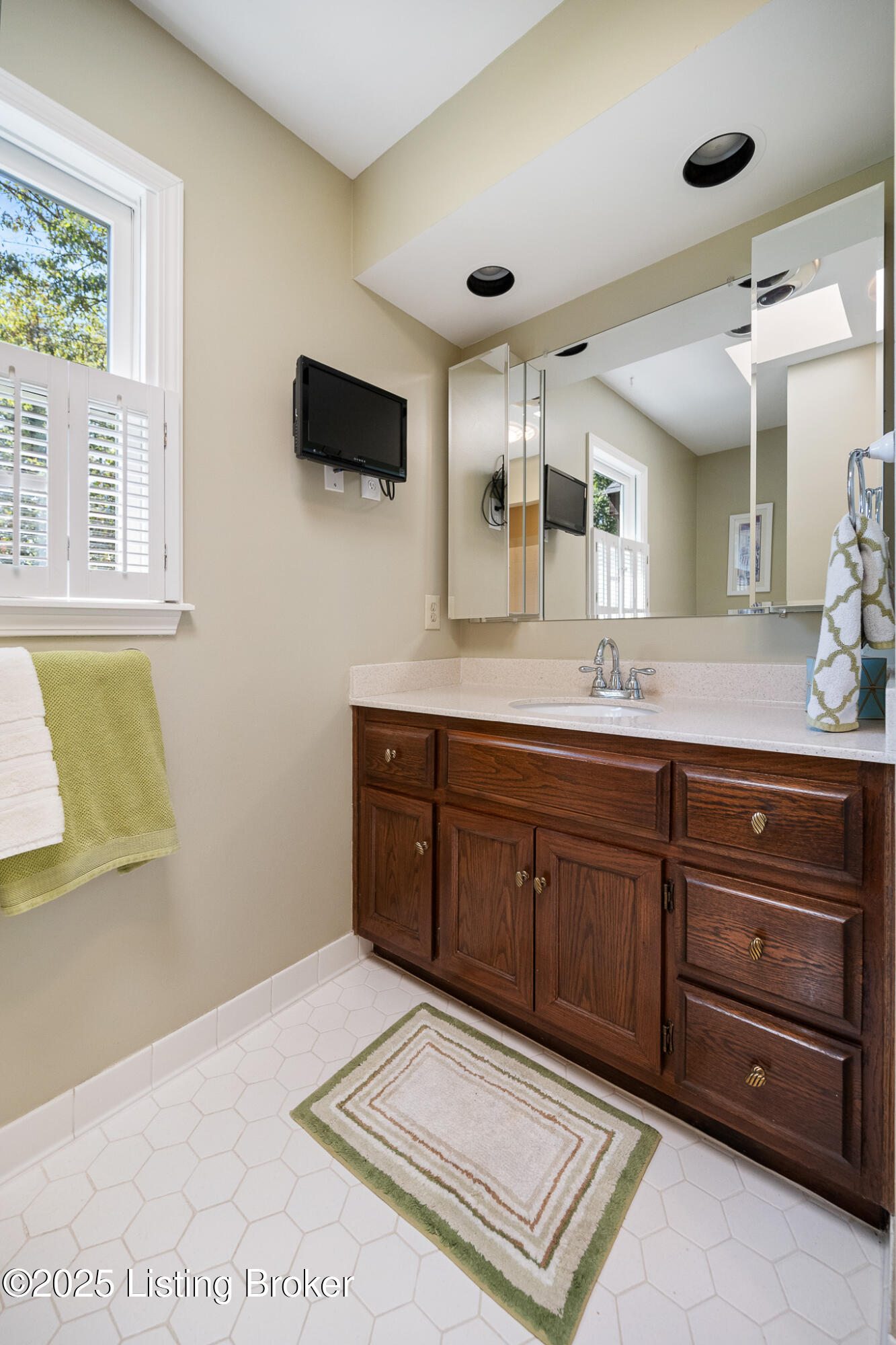 7106 Oak Terrace, Pewee Valley, Kentucky image 40