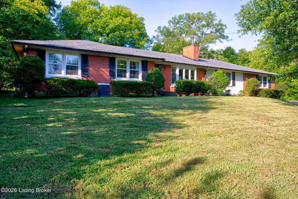 Photo of 220 W Kenwood Dr, Louisville, KY 40214 (MLS # 1728071)