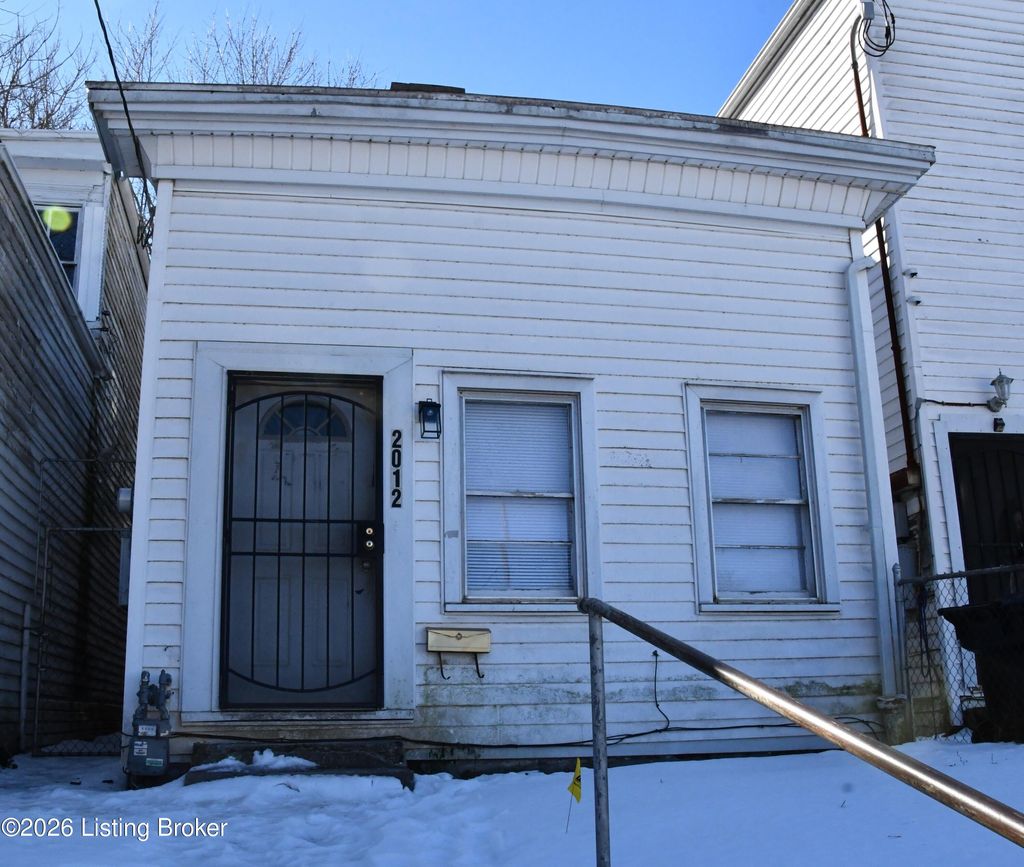 Photo of 2012 W Main St, Louisville, KY 40203 (MLS # 1708622)