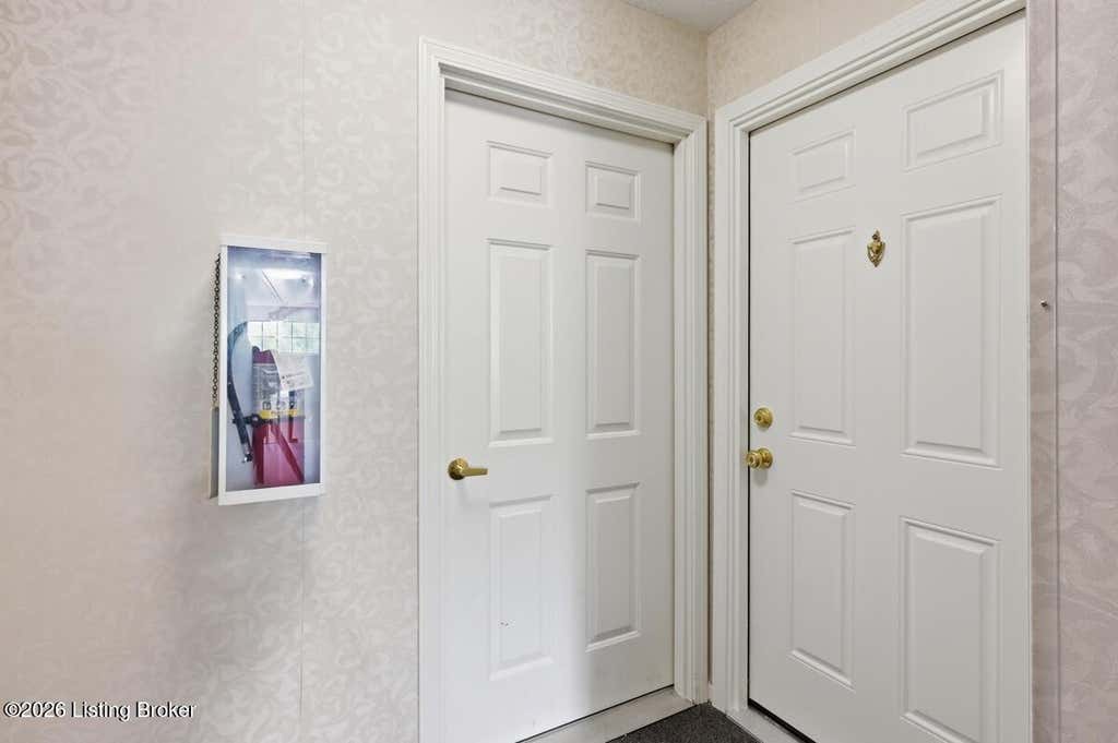 Photo of 10501 McMeekin Ln #208, Louisville, KY 40223 (MLS # 1721809)