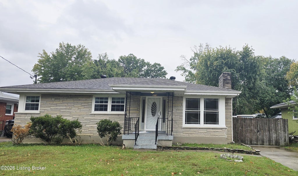 Photo of 3608 Nellie Bly Dr, Louisville, KY 40213 (MLS # 1732143)