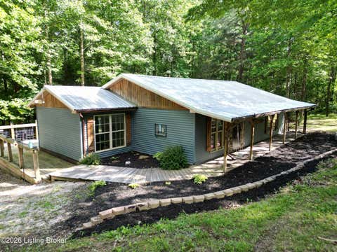 Homes For Sale - 409 Woodhaven Ln<br/> Leitchfield, KY 42754