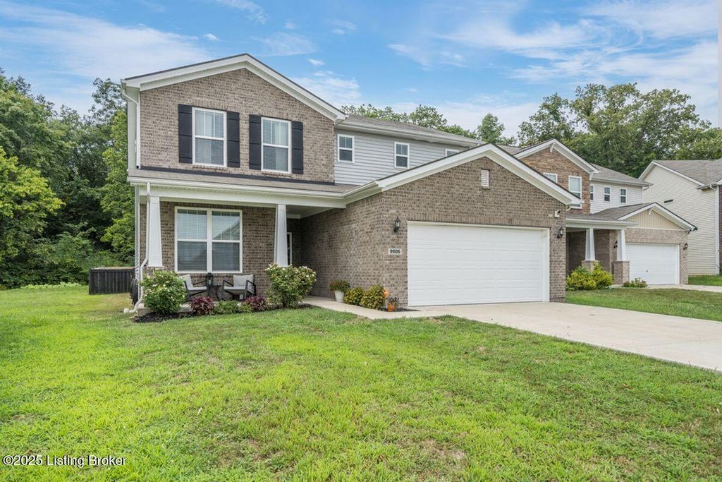 Photo of 9906 Cedar Park Ct, Louisville, KY 40291 (MLS # 1701627)