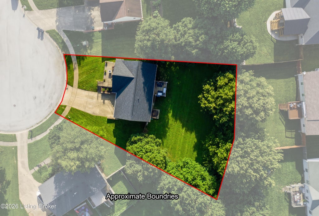 Photo of 68 Golden Rod Ct, Shelbyville, KY 40065 (MLS # 1722207)